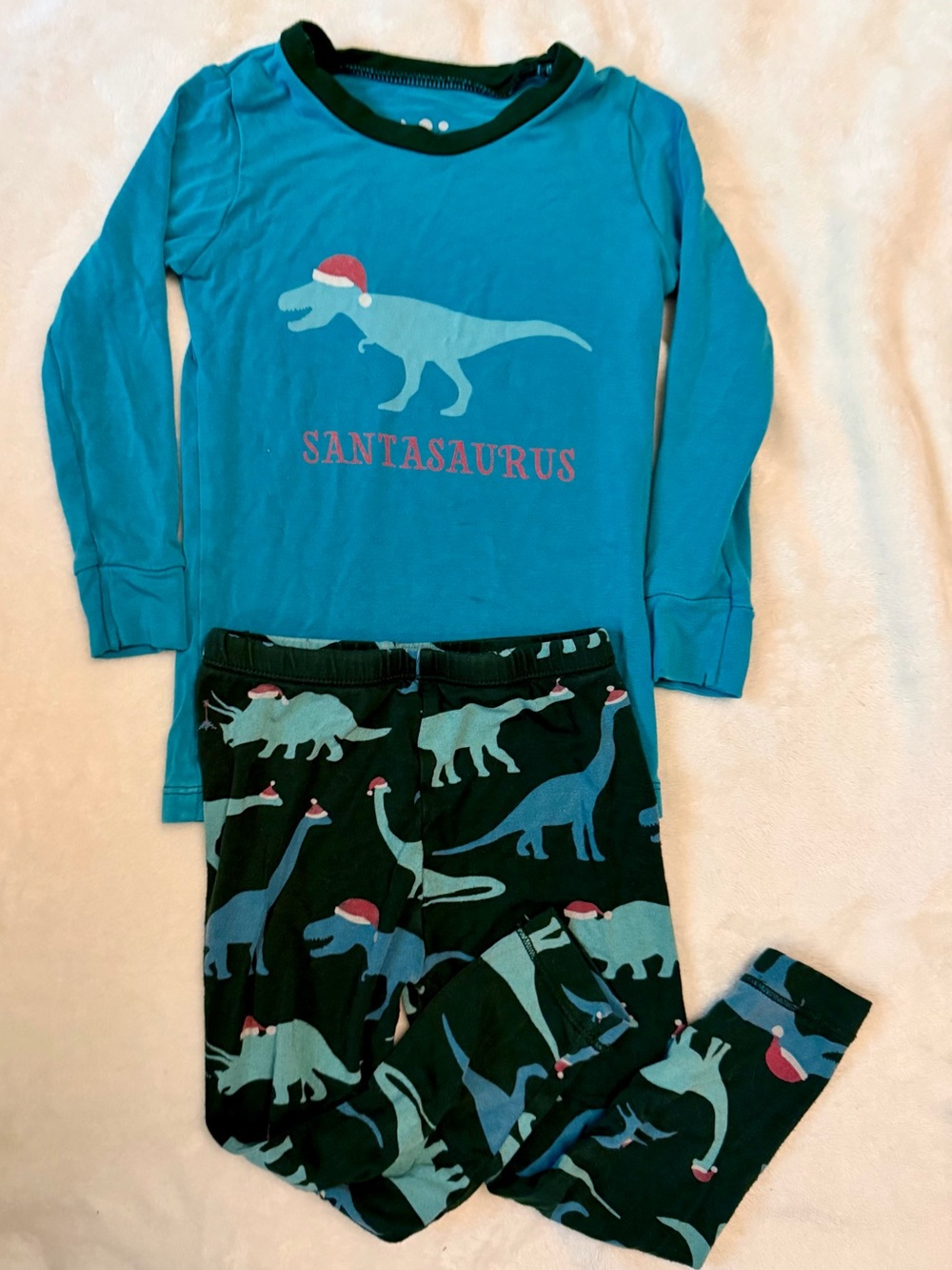 Kickee Pants 2T Christmas dinosaur pajamas